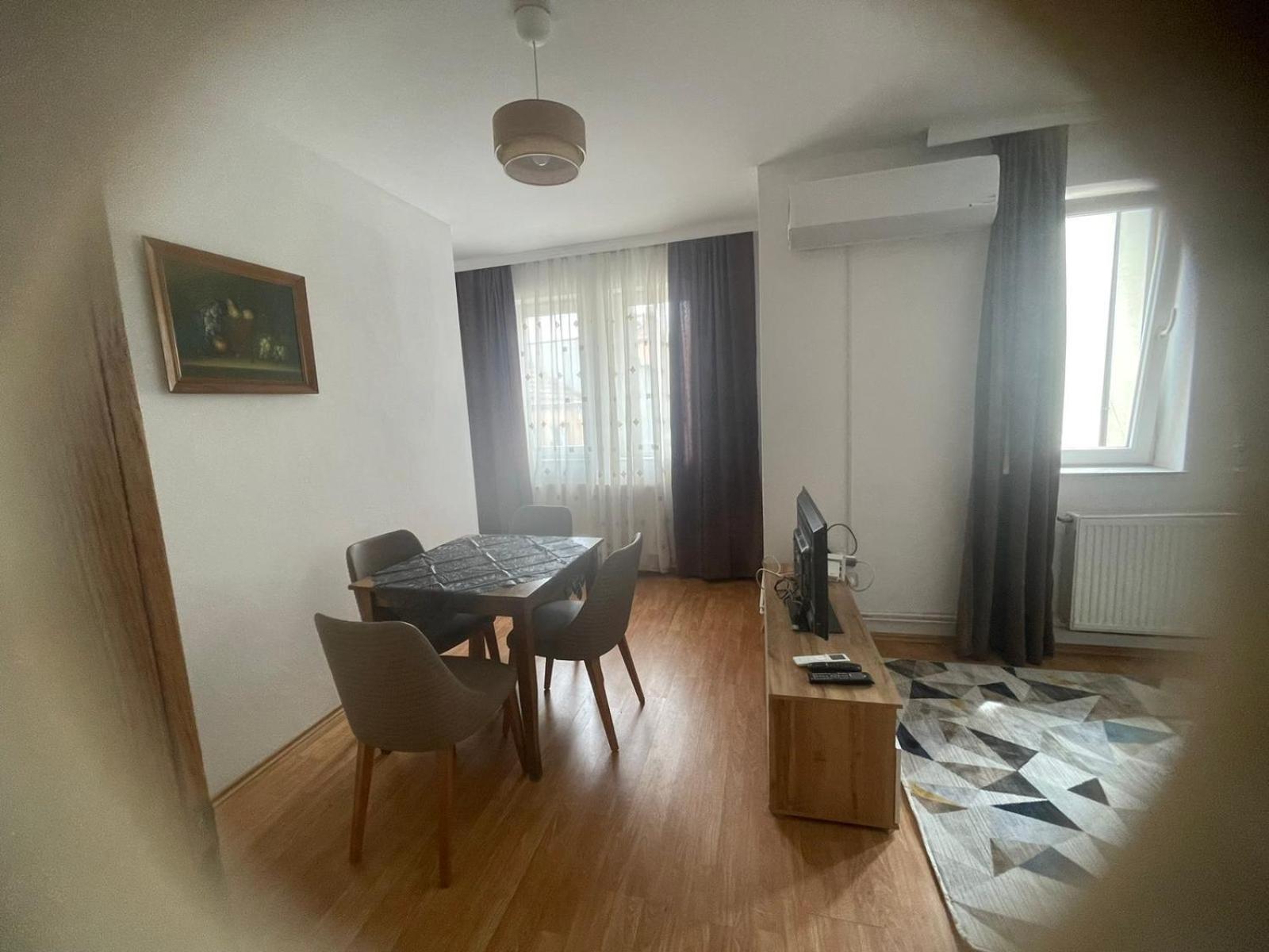 Coral Apartments Pristina Buitenkant foto